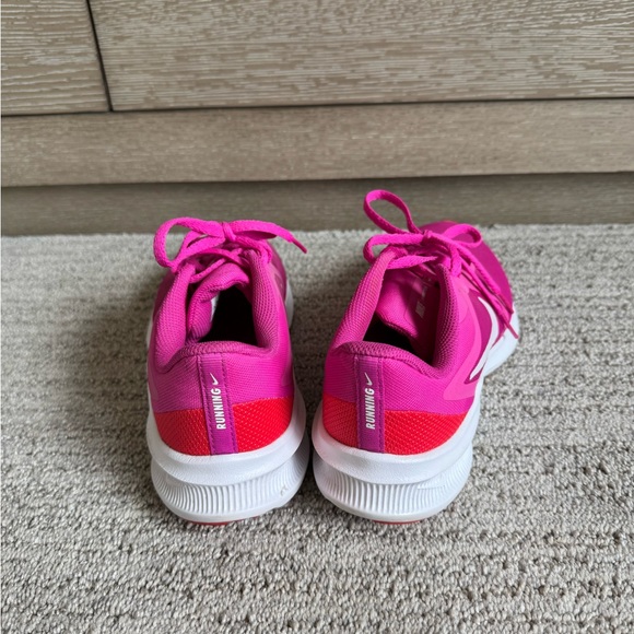 Nike Downshifter 10 Fire Pink/Summit White Running Shoes - Picture 9 of 10